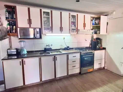 Depto Tipo Casa 4 ambientes con 2 baños