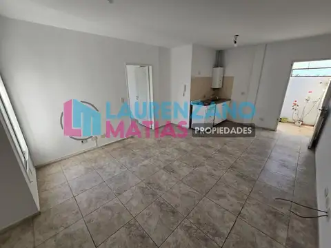 ALQUILER 2 AMBIENTES CON PATIO ¡SIN EXPENSAS! - AGRONOMIA