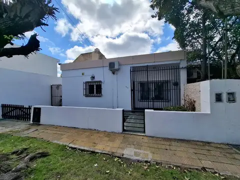 VER VIDEOS! VENTA CASA 3 AMB ESP COCHERA FONDO LIBRE