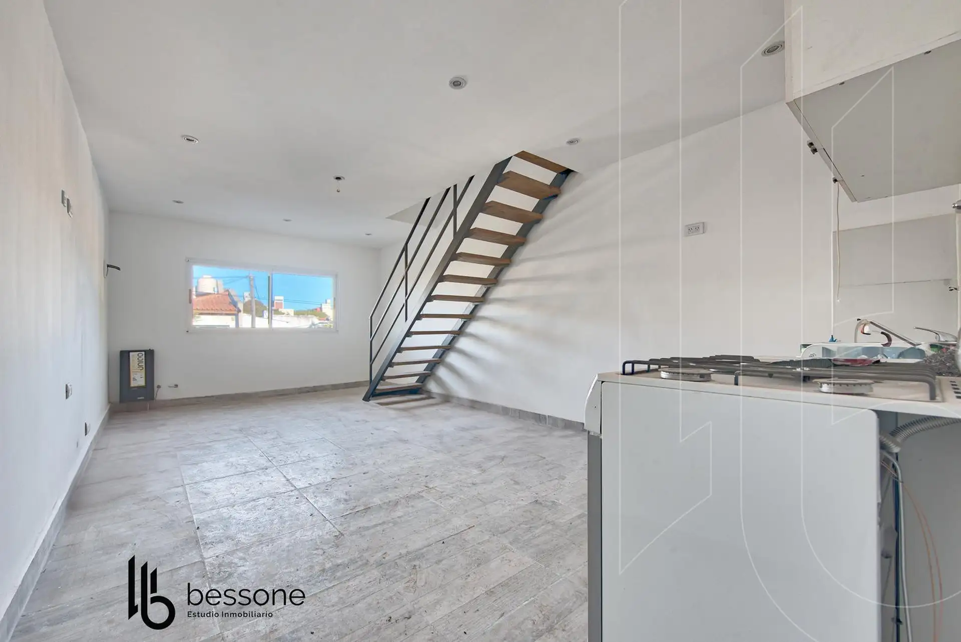 PH en Duplex de 3 amb a estrenar