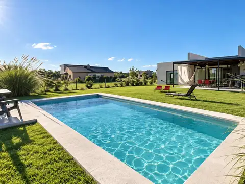 Casa en una planta con jardín, piscina y gran cochera | Club Manuel Belgrano