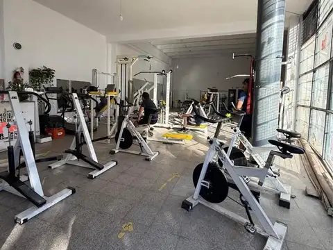 Local en Venta en Jardin Espinosa, USD 200.000