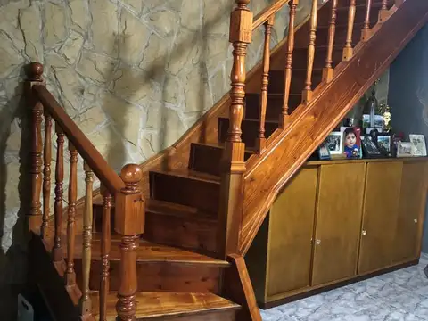 Casa 4 ambientes con 3 baños