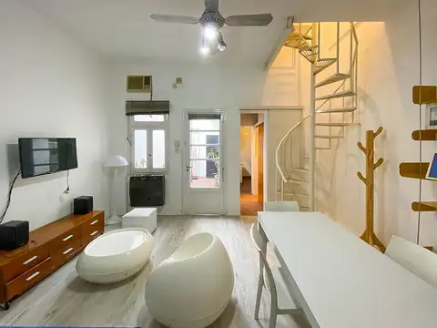 Depto Tipo Casa 3 ambientes con 2 baños