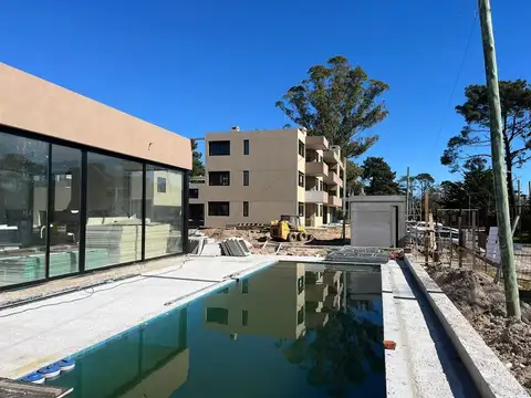 Casa en Alquiler con 1 cochera