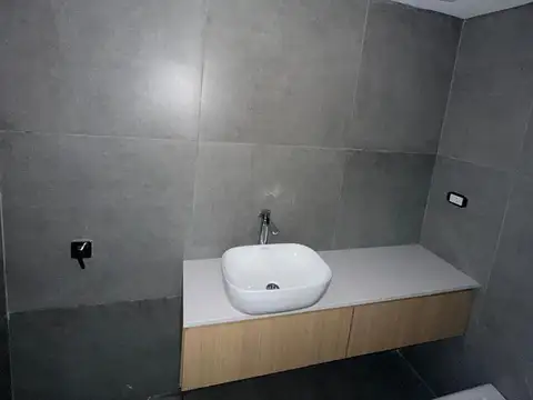 Oficina en Venta en Ituzaingo, USD 210.000