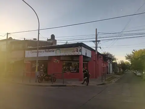 VENTAL LOCAL CON FONDO DE COMERCIO JUNIN 5300