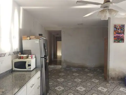 venta CASA 4 AMBIENTES ESCOBAR