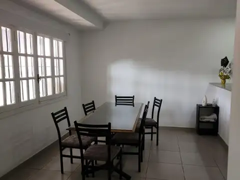 Depto Tipo Casa en Venta en Turdera, USD 231.000