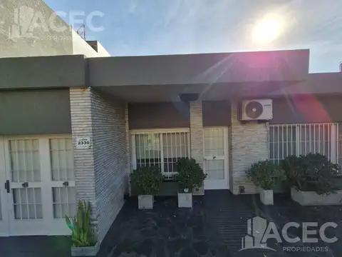 Casa en Alquiler en Las Delicias, $ 1.350.000