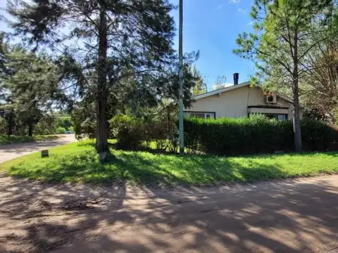 CASA EN VENTA - OPORTUNIDAD EN UNA SOLA PLANTA