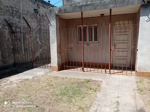 VENTA DE DOS PH CON COCHERA Y PATIO, LOTE PROPIO EN LA MATANZA