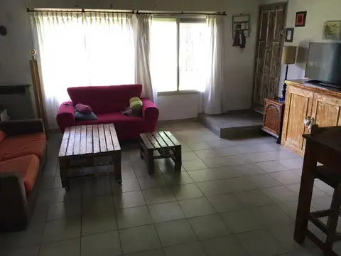 Casa en Venta en Castelar, USD 148.000