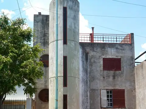Zuviría 2700