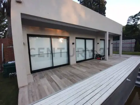 Casa en Venta en Villa Parque Sicardi, USD 75.000