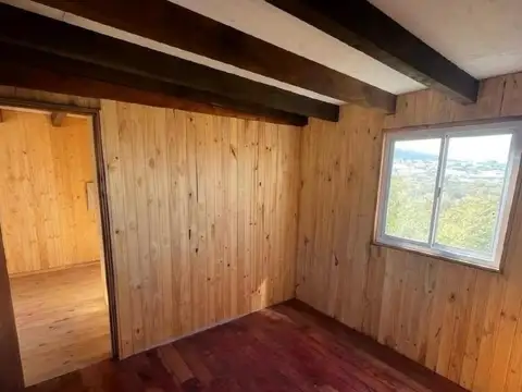 Casa 2 ambientes con 1 baño