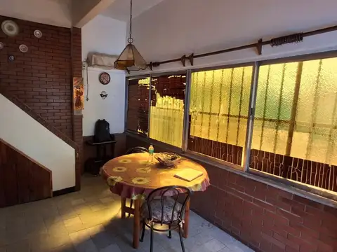 Depto Tipo Casa en Venta al Este