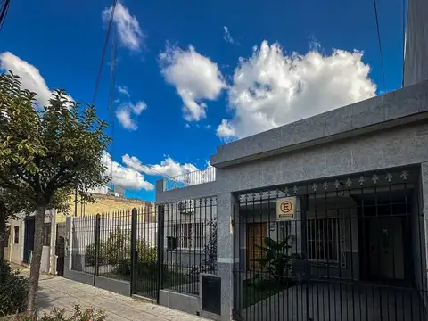 VENTA CASA PH DPTO 2 AMBIENTES EN SAN JUSTO