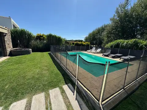 Casa en Venta al Este