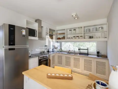 En venta casa de 4 dormitorios en Pinar del Faro.