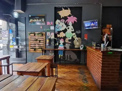 VENTA LOCAL COMERCIAL, CON DEPOSITO, EN MICROCENTRO