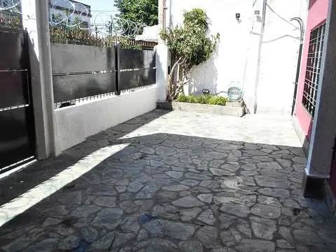 Casa en Venta en General San Martín, USD 195.000
