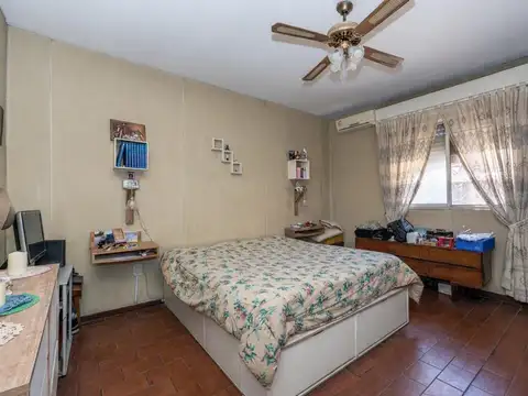 Depto Tipo Casa 3 ambientes con 2 baños