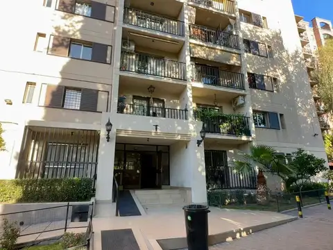 ALQUILER AMPLIO DEPARTAMENTO GODOY CRUZ COCHERA