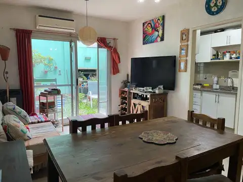 Depto Tipo Casa en Venta de 3 ambientes