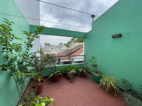 Depto Tipo Casa en Venta 16 años