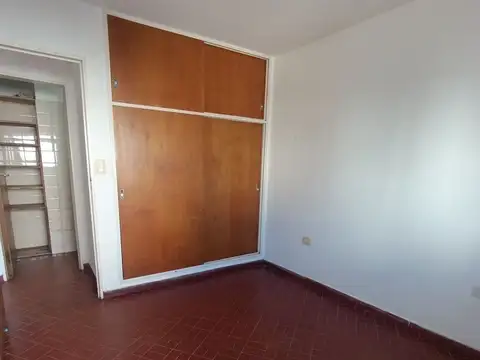 Departamento en Venta en Alberdi, USD 45.000