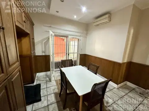 Casa de cinco ambientes en venta, Haedo Sur