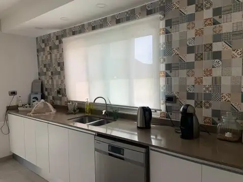Casa en Venta en Potrero de los Funes, USD 220.000