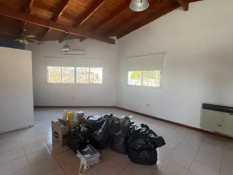 Depto Tipo Casa en Alquiler en Marcos Paz Urbano, $ 900.000