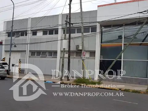 Local en Villa Martelli