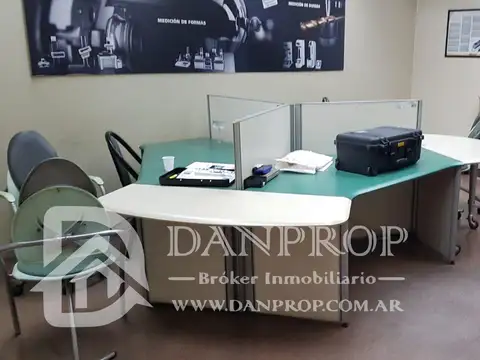 Local en Venta en Villa Martelli, USD 1.200.000