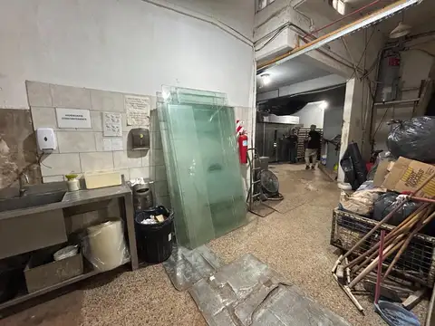 Local en Alquiler en Piñeyro, USD 2.500