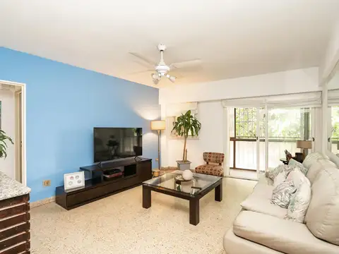 Departamento 4 ambientes con 2 baños