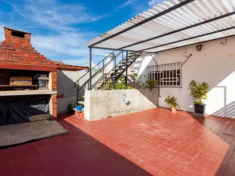 Casa 2 dormitorios con terraza exclusiva -  Arroyito