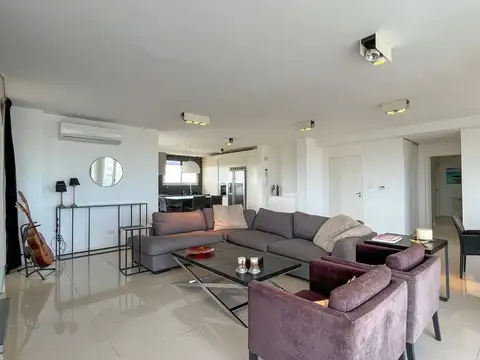 Departamento 5 ambientes con 4 baños