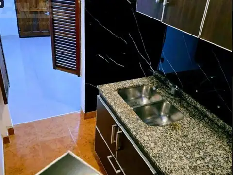 Depto Tipo Casa 3 ambientes con 1 baño