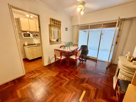 2 ambientes con patio. Bajas expensas