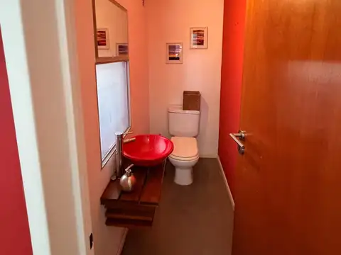 Casa en Alquiler con 1 cochera