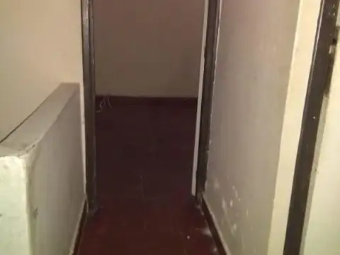 Depto Tipo Casa en Venta en Lanús Oeste, USD 40.000
