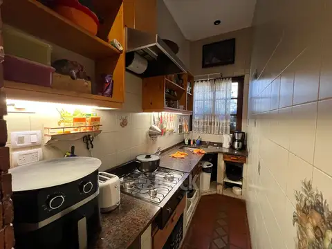 Casa 6 ambientes con 3 baños