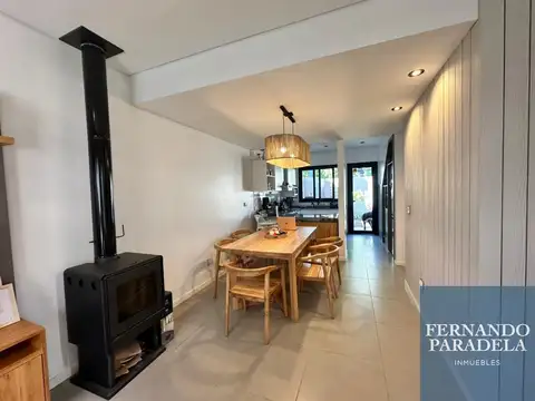 Casa en Venta en Villa Gobernador Udaondo, USD 240.000