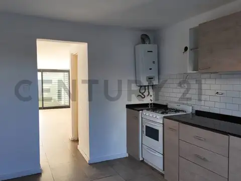 José Esteban Bustos 1600, Piso 0