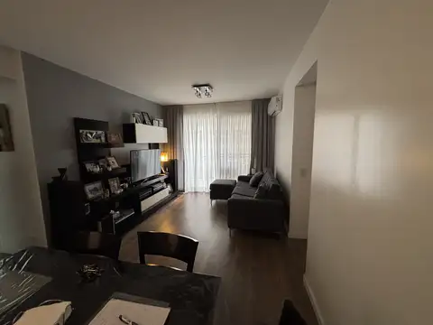 Acoyte 600, Piso 7