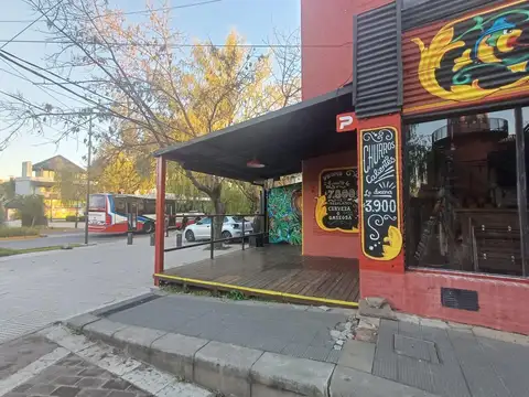 Local en alquiler en Bajo de San Isidro Gastronómico
