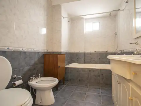 Depto Tipo Casa en Venta en Floresta, USD 197.000